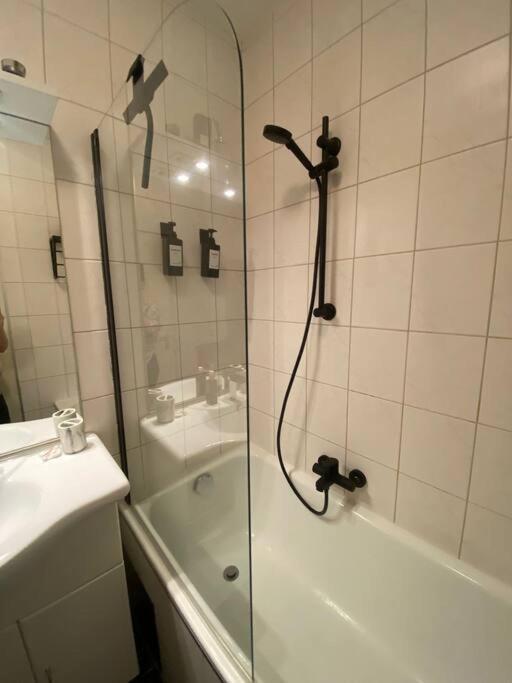 Schoene Wohnung In Zentraler Lage Klagenfurt am Wörthersee Exterior foto